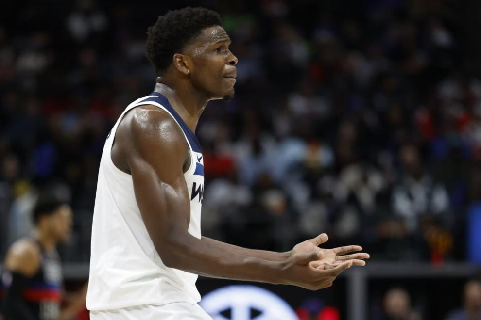 关于森林狼胜灰熊，唐斯砍下关键三分的信息