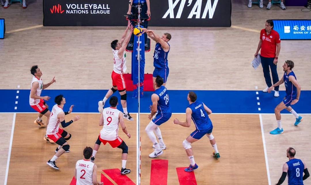 卢森堡队0-4横扫塞尔维亚队