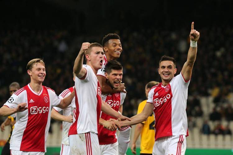 阿贾克斯客场憾负，晋级希望一片不明的简单介绍