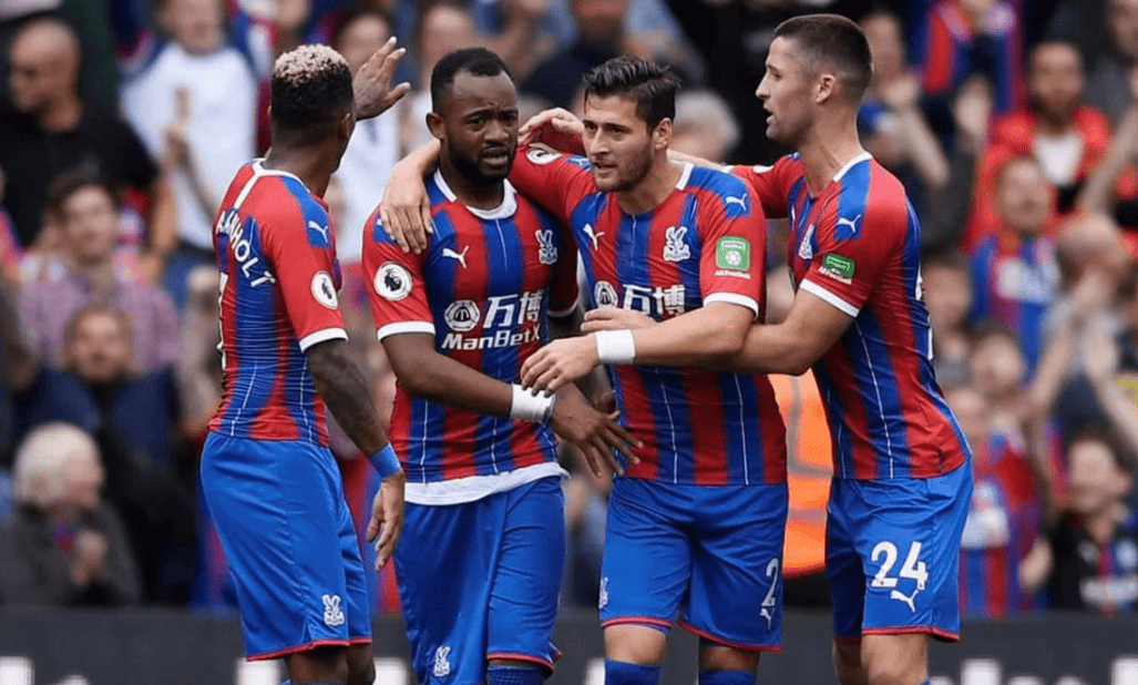 包含伯恩茅斯客场大胜，逐步摆脱降级区的词条