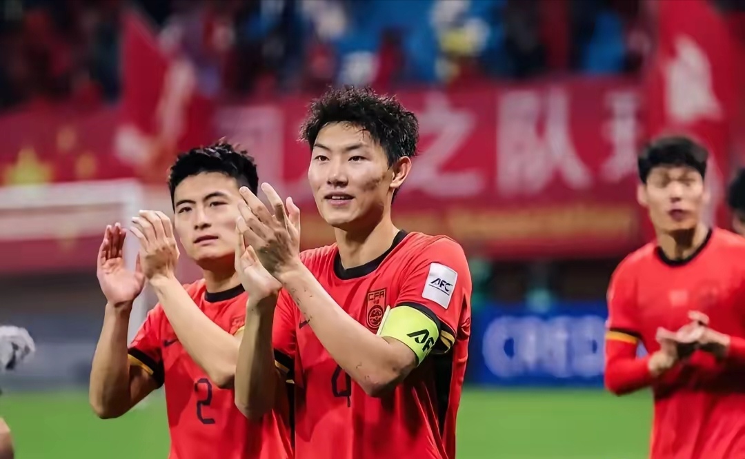 开云平台-关于球员们在比赛中面对强大对手展现出了非凡勇气的信息