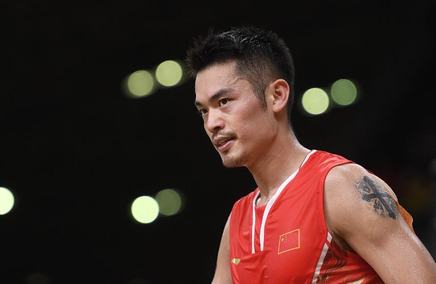 包含排球明星林丹将逆转的词条