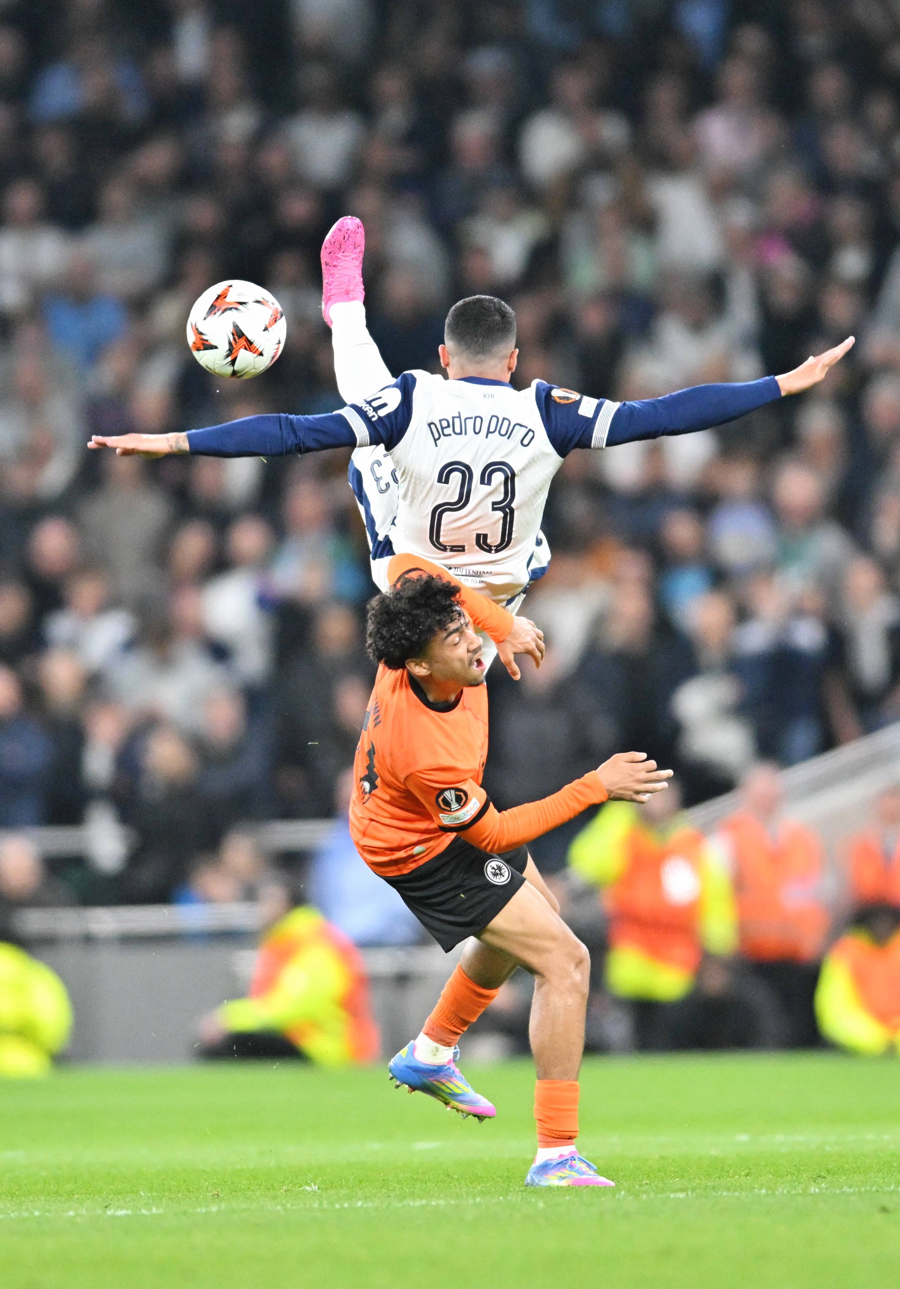 热刺迎来一场不可思议的F1赛车对决的简单介绍