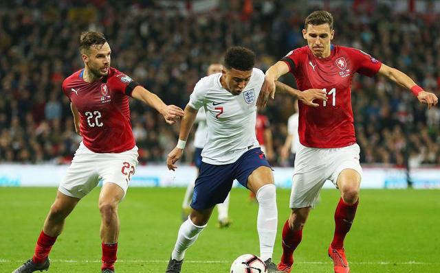 塞尔维亚备战欧锦赛选拔，与葡萄牙交手的简单介绍