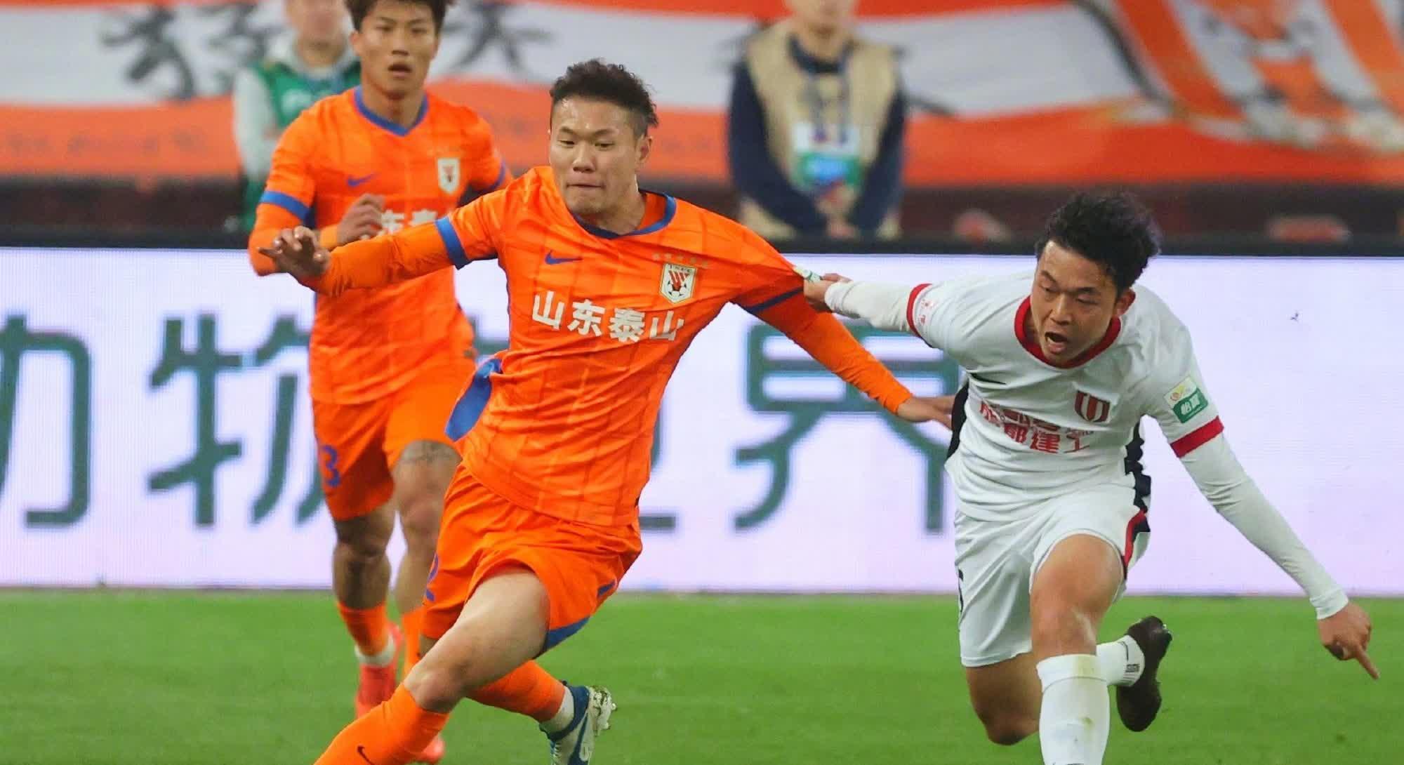 华夏幸福主场战平苏宁，仍处于中超保级区险境