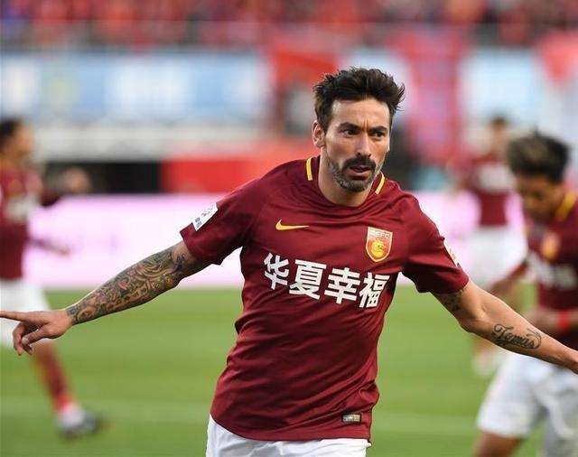 华夏幸福主场战平苏宁，继续在中超保级区徘徊